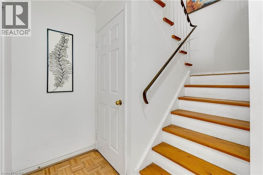 4 - 1180 MISSISSAUGA VALLEY BOULEVARD Image 11