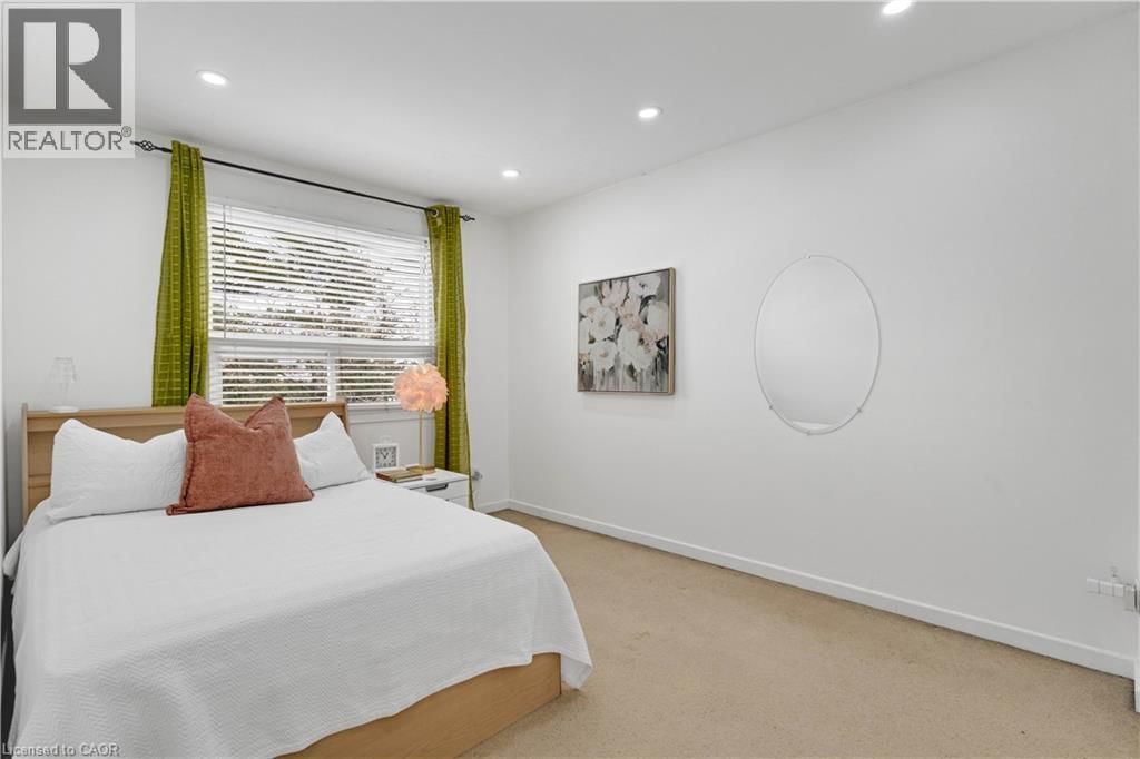 4 - 1180 MISSISSAUGA VALLEY BOULEVARD Image 16