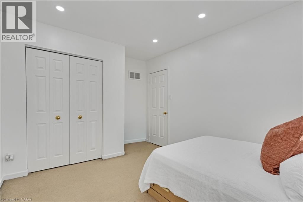 4 - 1180 MISSISSAUGA VALLEY BOULEVARD Image 17