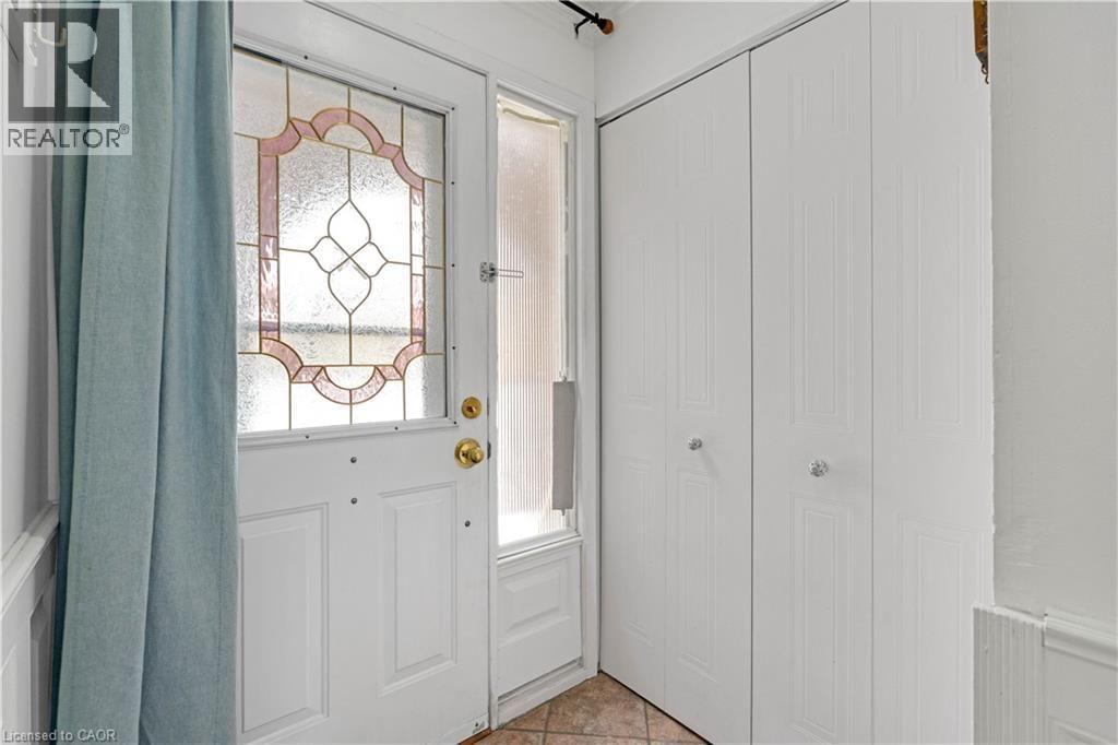 4 - 1180 MISSISSAUGA VALLEY BOULEVARD Image 2