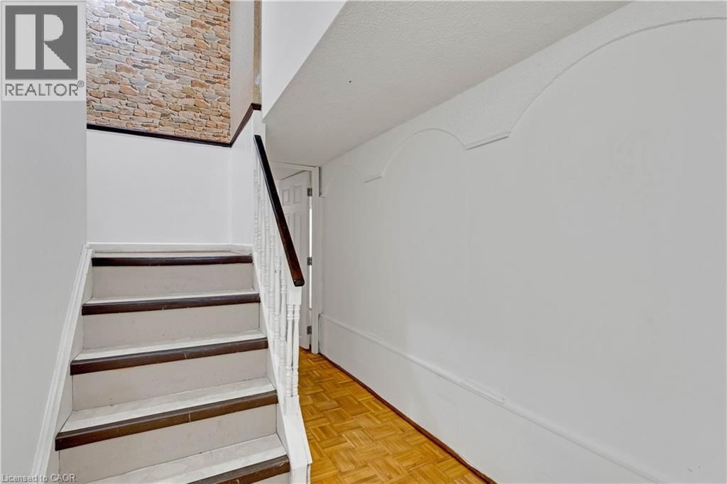 4 - 1180 MISSISSAUGA VALLEY BOULEVARD Image 21