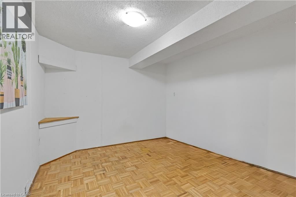 4 - 1180 MISSISSAUGA VALLEY BOULEVARD Image 22