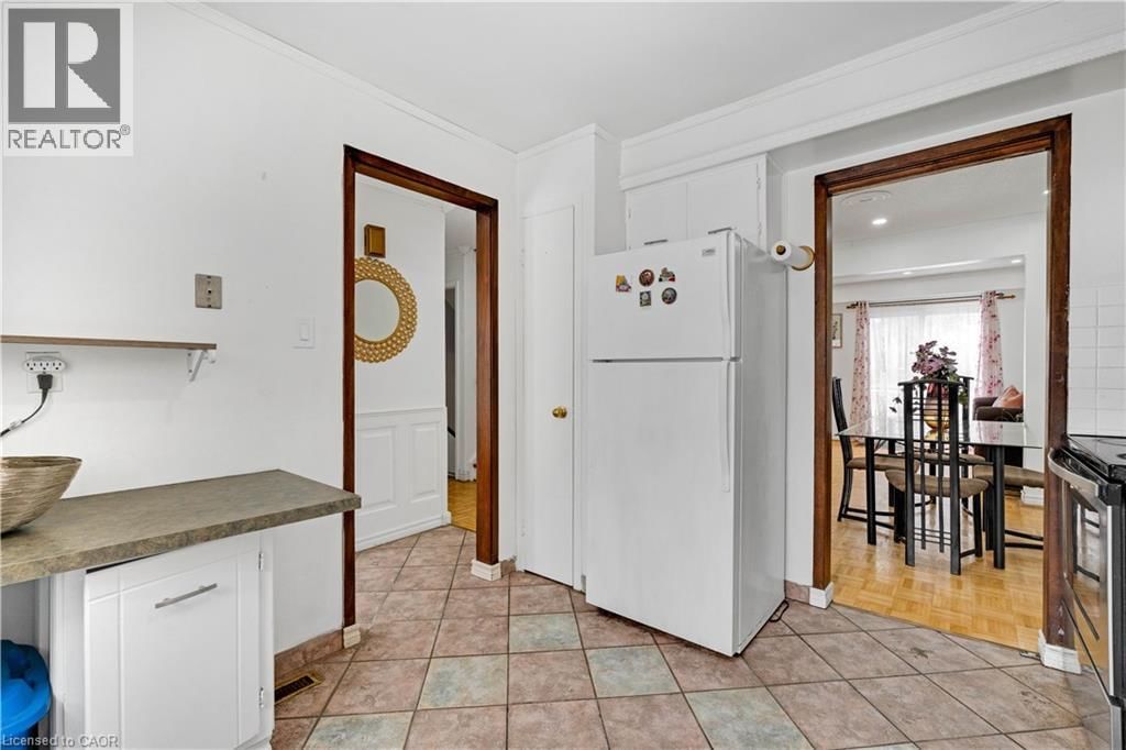 4 - 1180 MISSISSAUGA VALLEY BOULEVARD Image 8