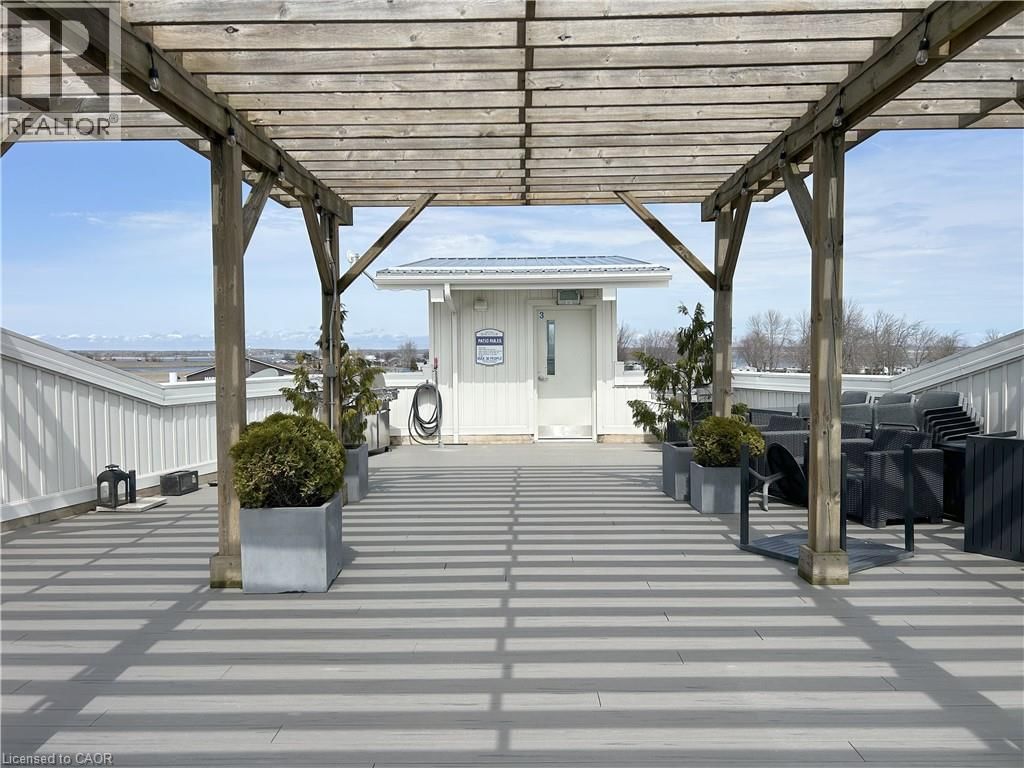 207 - 12 ERIE BOULEVARD Image 25