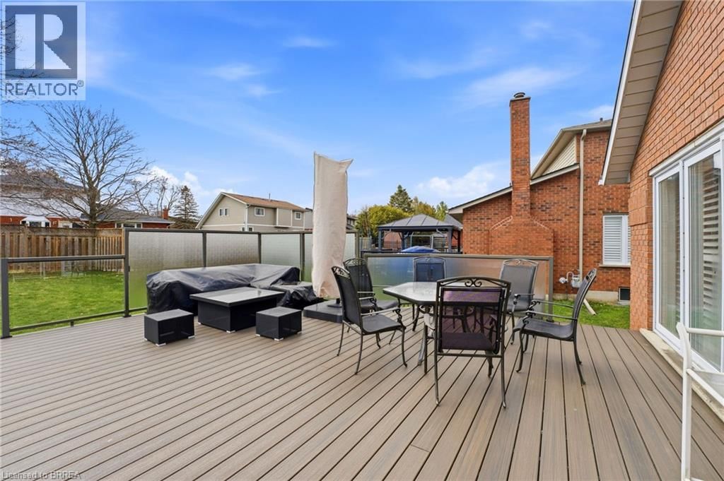 46 VICTOR BOULEVARD Image 29