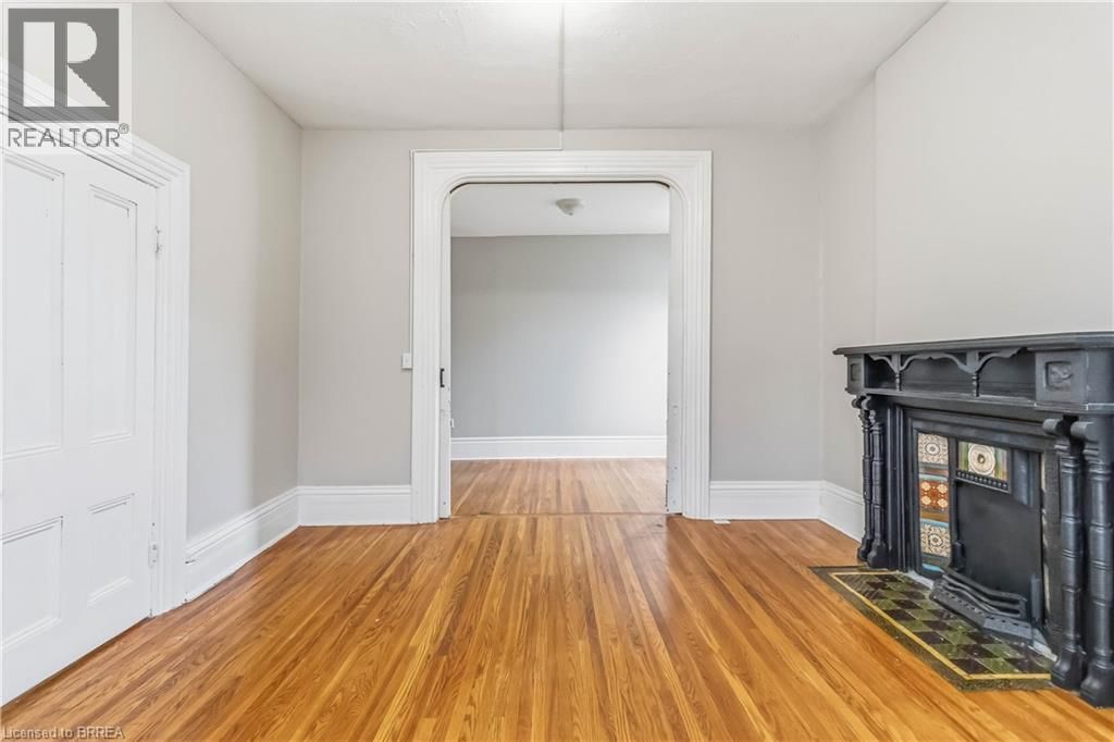 74 PEARL STREET Image 11