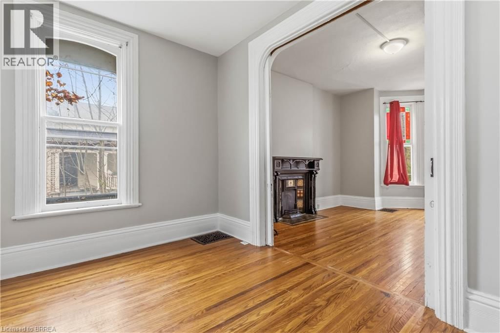 74 PEARL STREET Image 14