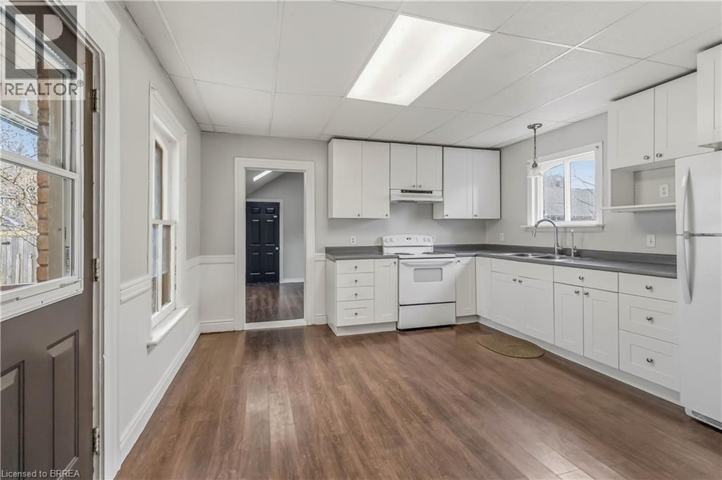 74 PEARL STREET Image 20