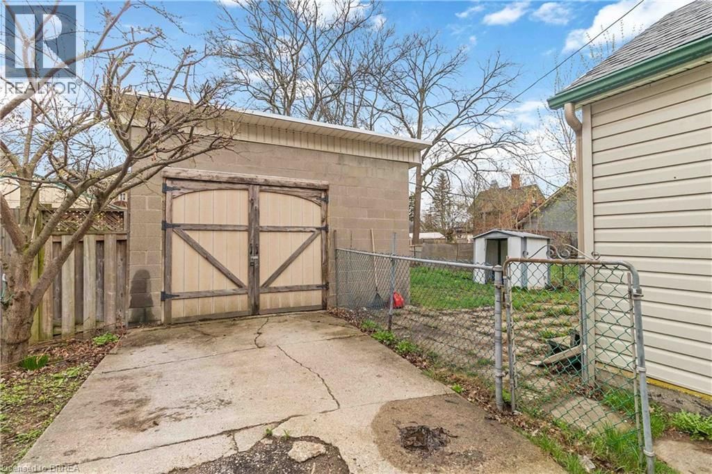 74 PEARL STREET Image 37