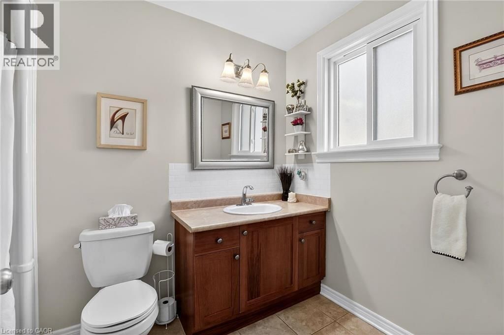 3276 JEWELL AVENUE Image 20