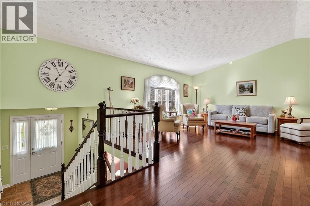 3276 JEWELL AVENUE Image 5