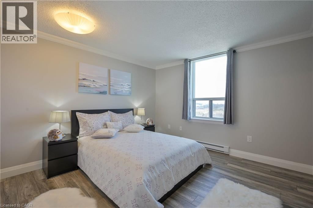 1612 - 35 GREEN VALLEY DRIVE Image 19