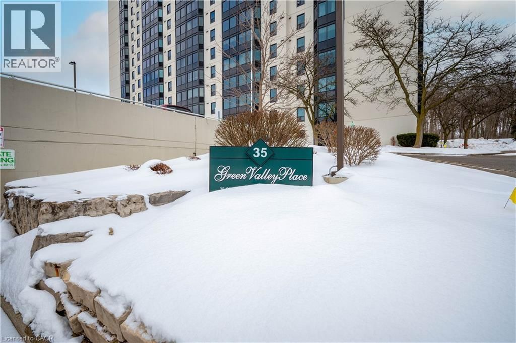 1612 - 35 GREEN VALLEY DRIVE Image 29