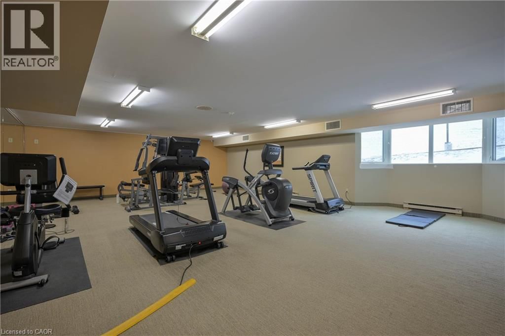 1612 - 35 GREEN VALLEY DRIVE Image 30