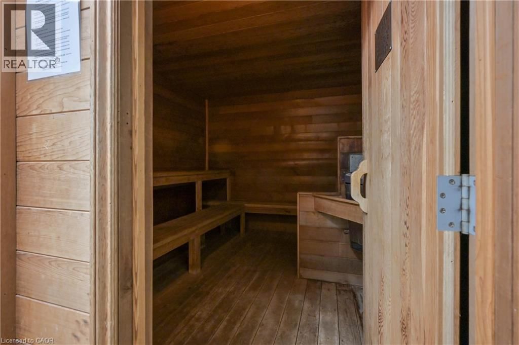 1612 - 35 GREEN VALLEY DRIVE Image 33