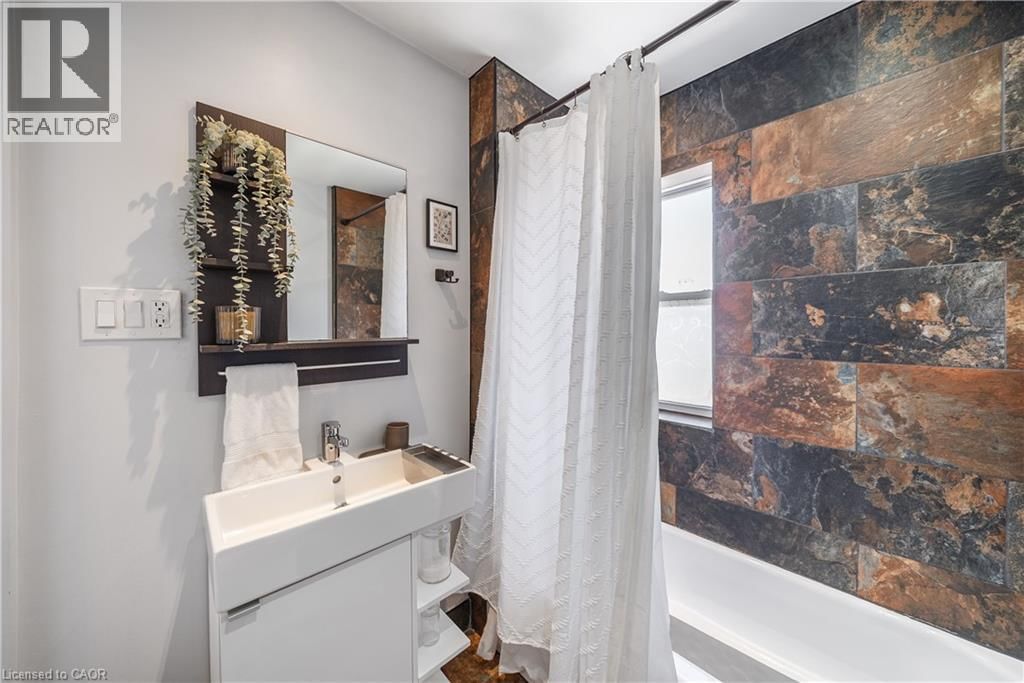 30 LOTTRIDGE STREET Image 27