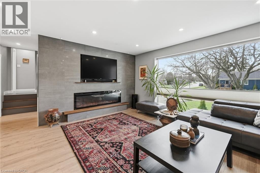 2330 ALMA DALE AVENUE Image 11