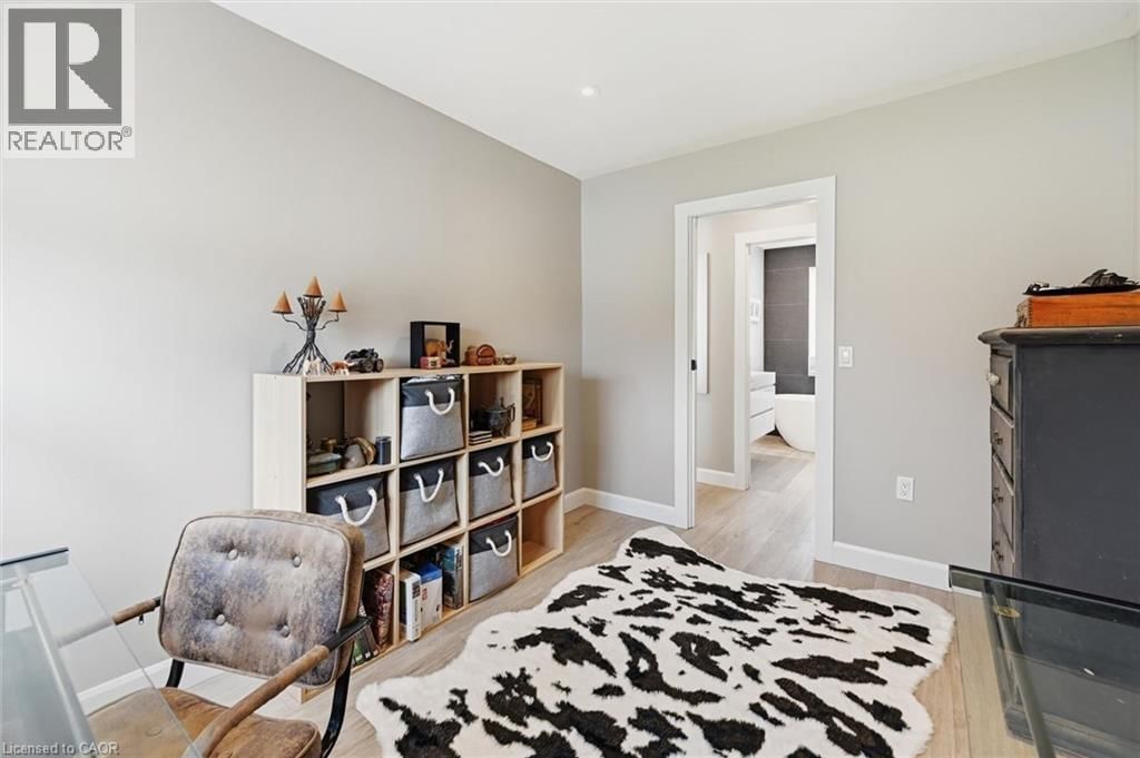 2330 ALMA DALE AVENUE Image 19