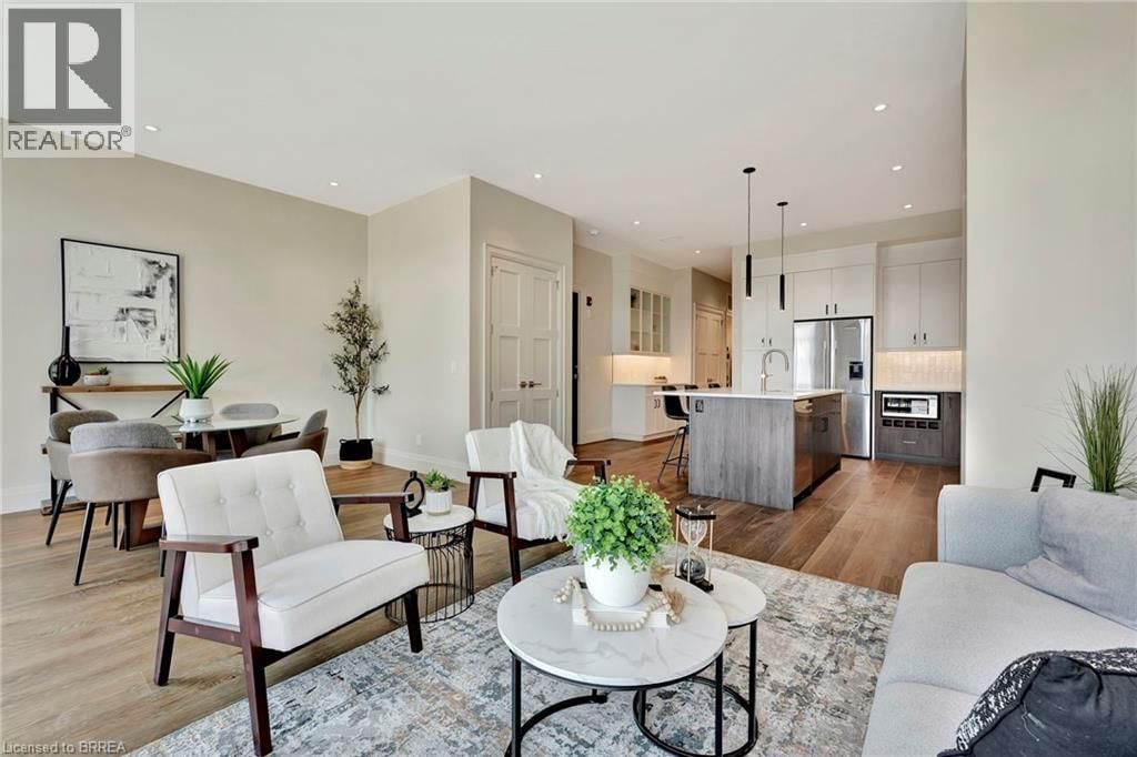 302 - 7 GRAND RIVER STREET NORTH Image 13