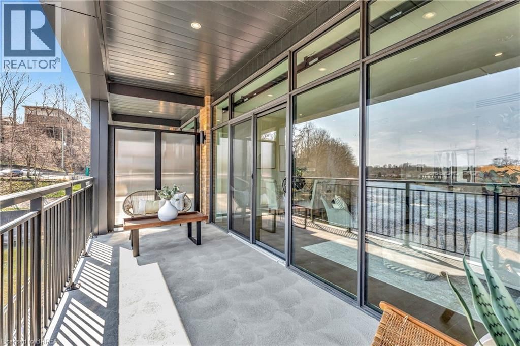 203 - 7 GRAND RIVER STREET NORTH Image 27