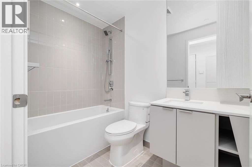 3912 - 3883 QUARTZ ROAD Image 8