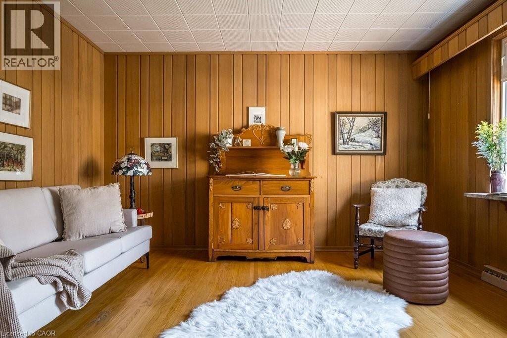 587 SHARALIN COURT Image 20