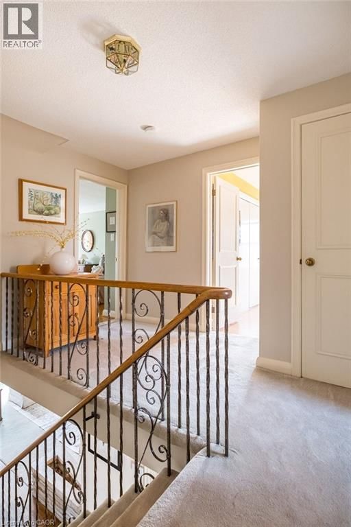 587 SHARALIN COURT Image 23