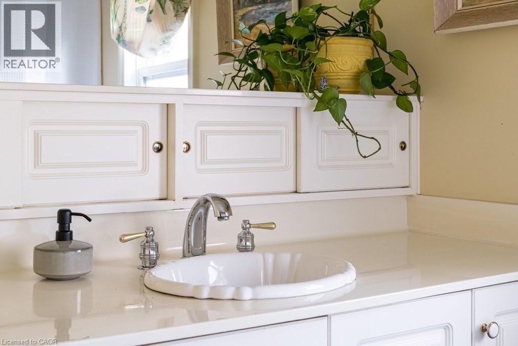 587 SHARALIN COURT Image 27