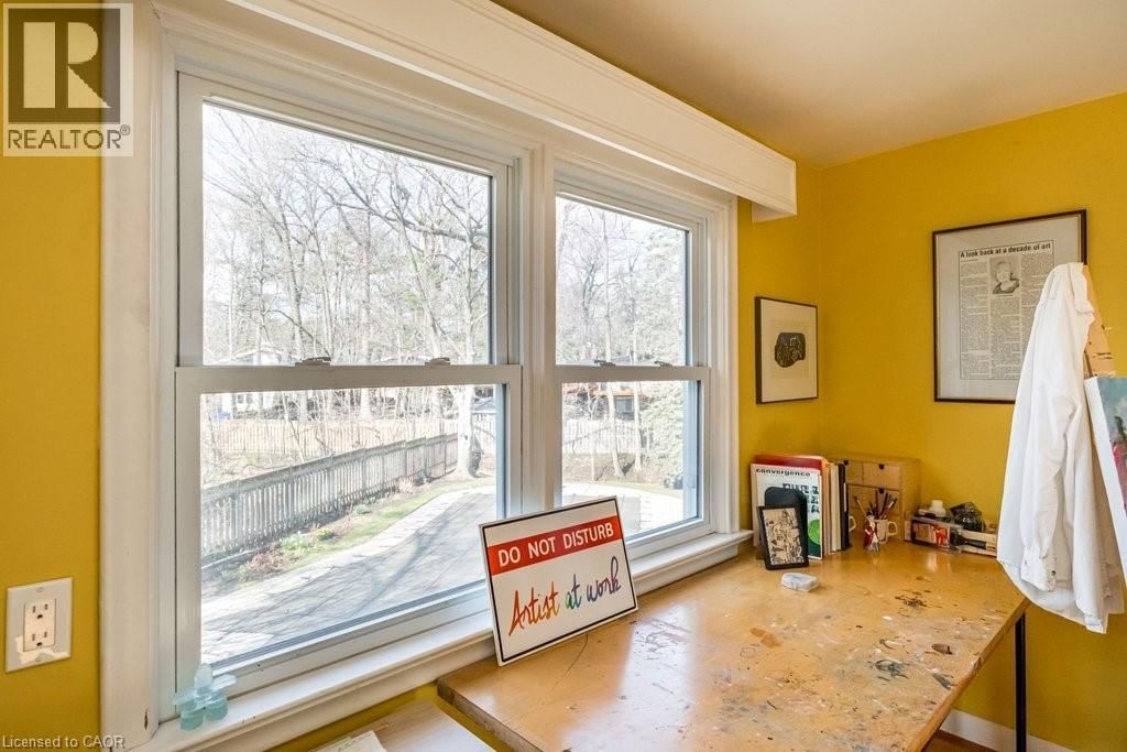 587 SHARALIN COURT Image 28