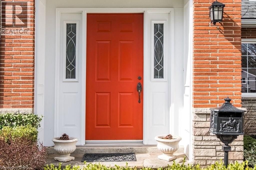 587 SHARALIN COURT Image 3