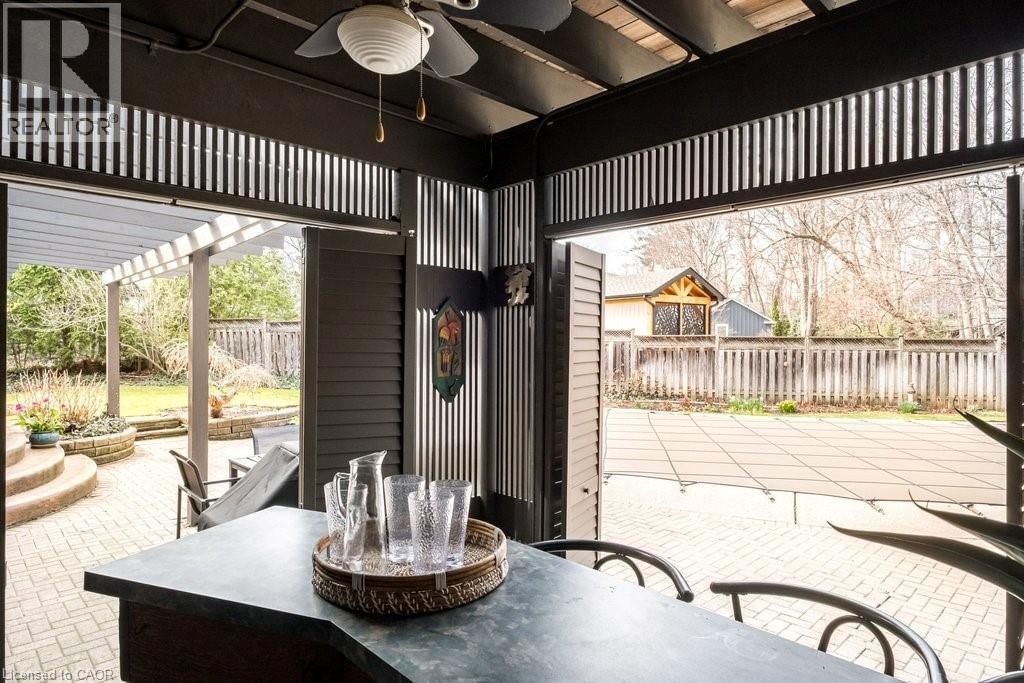 587 SHARALIN COURT Image 44