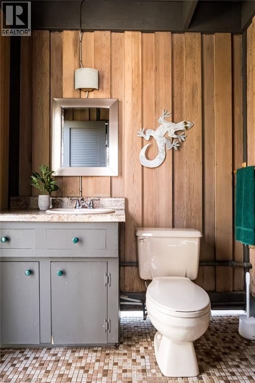 587 SHARALIN COURT Image 45