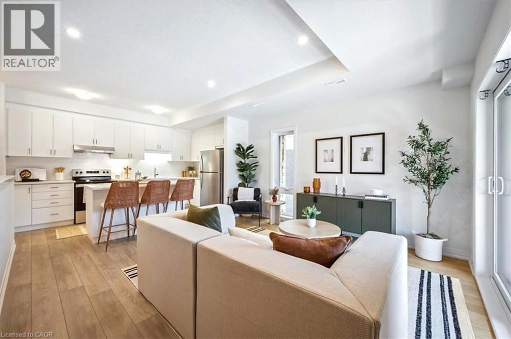 17 REVERIE WAY Image 1