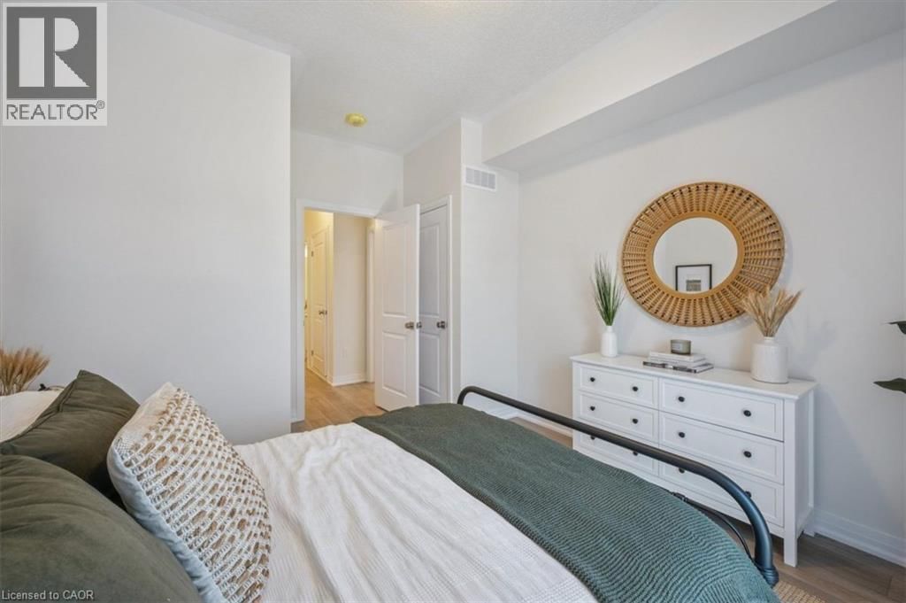 17 REVERIE WAY Image 17