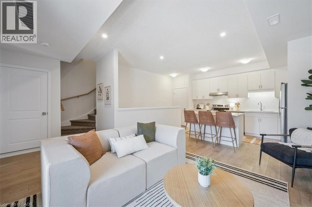 17 REVERIE WAY Image 6