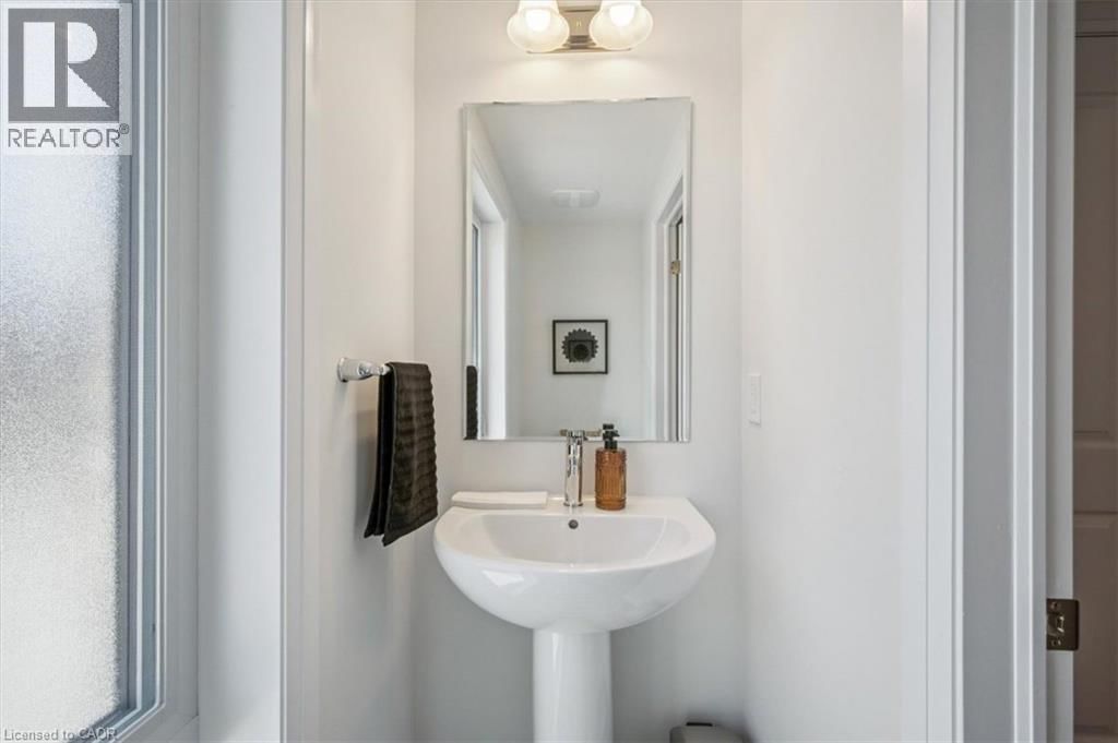 17 REVERIE WAY Image 8