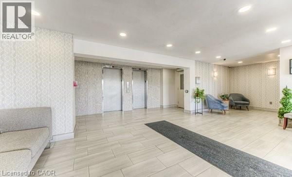 404 - 1100 COURTLAND AVENUE EAST Image 10