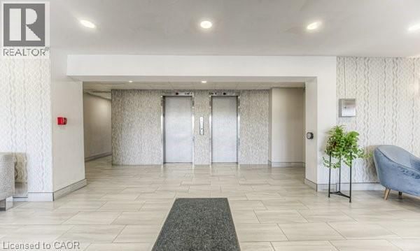 404 - 1100 COURTLAND AVENUE EAST Image 11