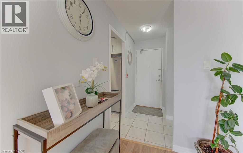 404 - 1100 COURTLAND AVENUE EAST Image 13