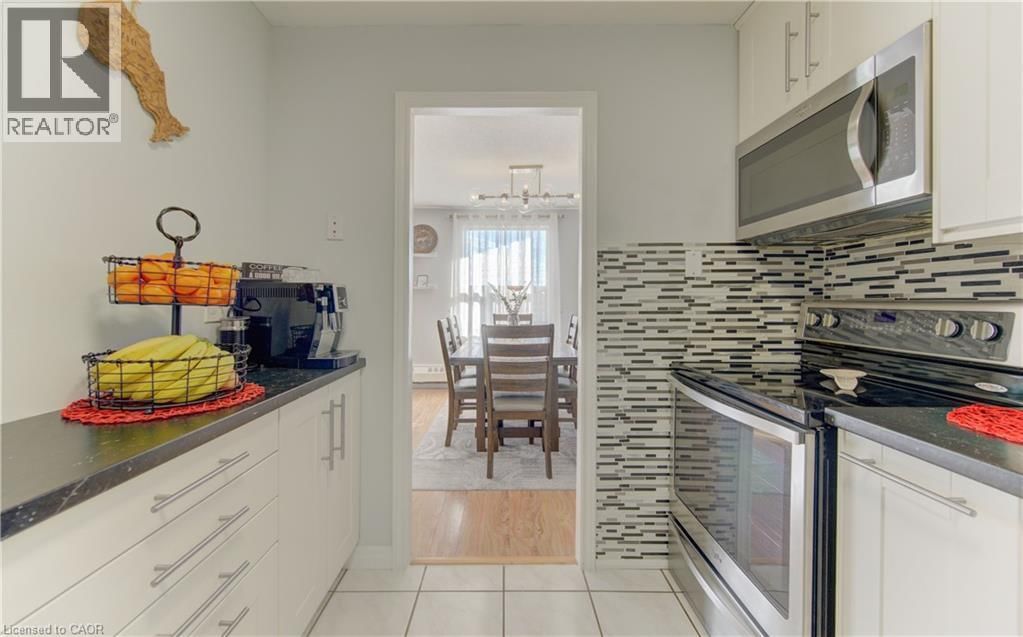 404 - 1100 COURTLAND AVENUE EAST Image 18