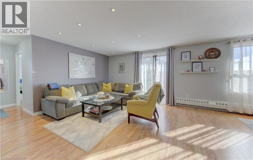 404 - 1100 COURTLAND AVENUE EAST Image 20