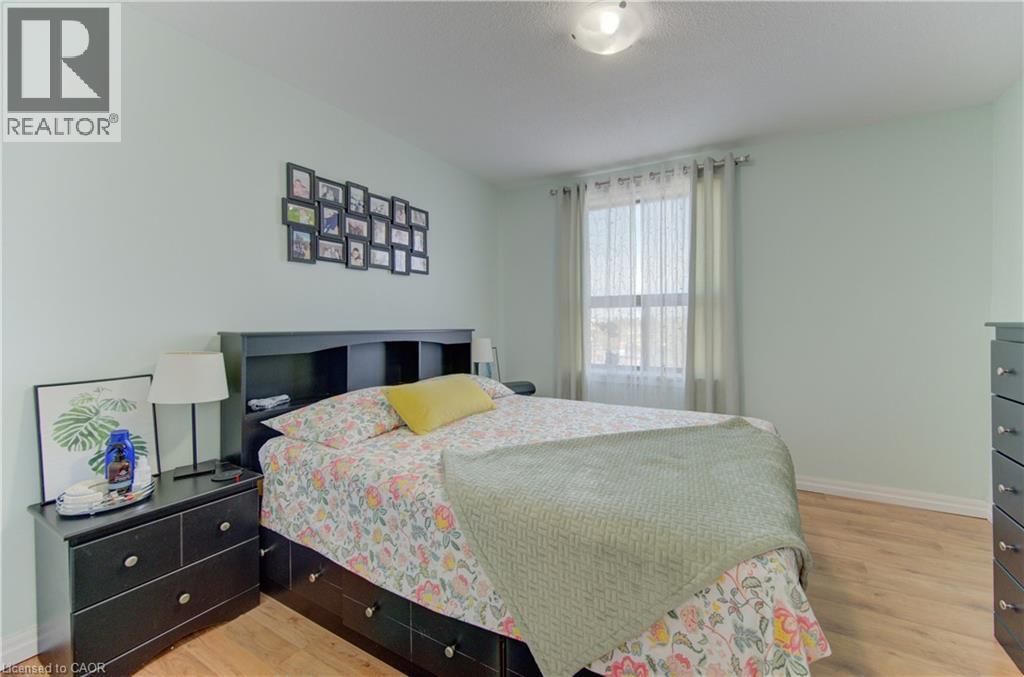 404 - 1100 COURTLAND AVENUE EAST Image 27