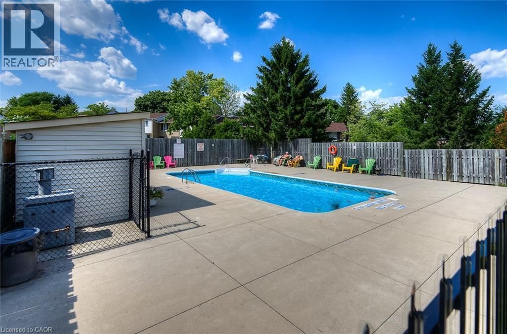 404 - 1100 COURTLAND AVENUE EAST Image 32