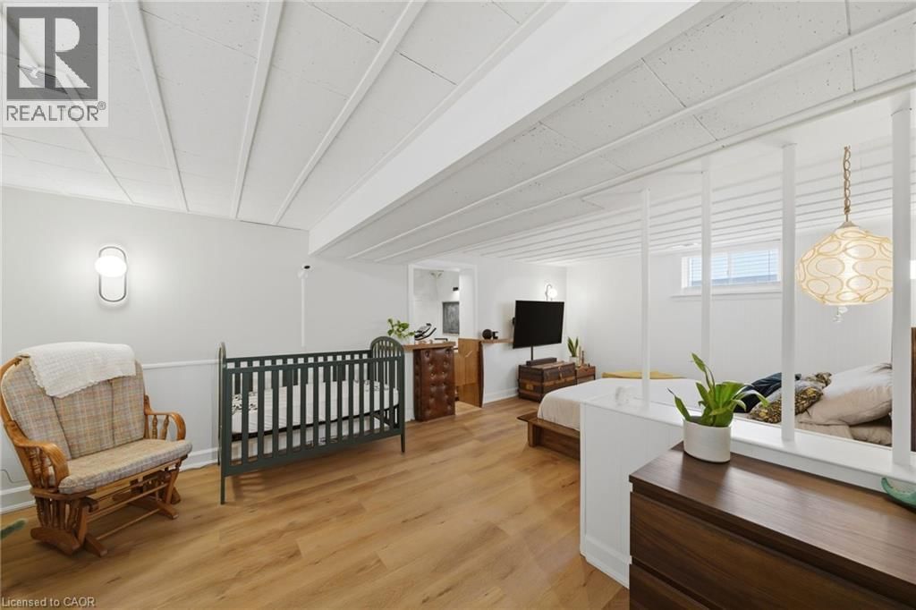 752 NINTH AVENUE Image 17