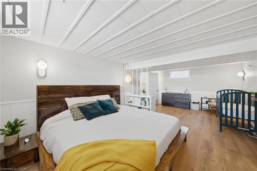 752 NINTH AVENUE Image 19