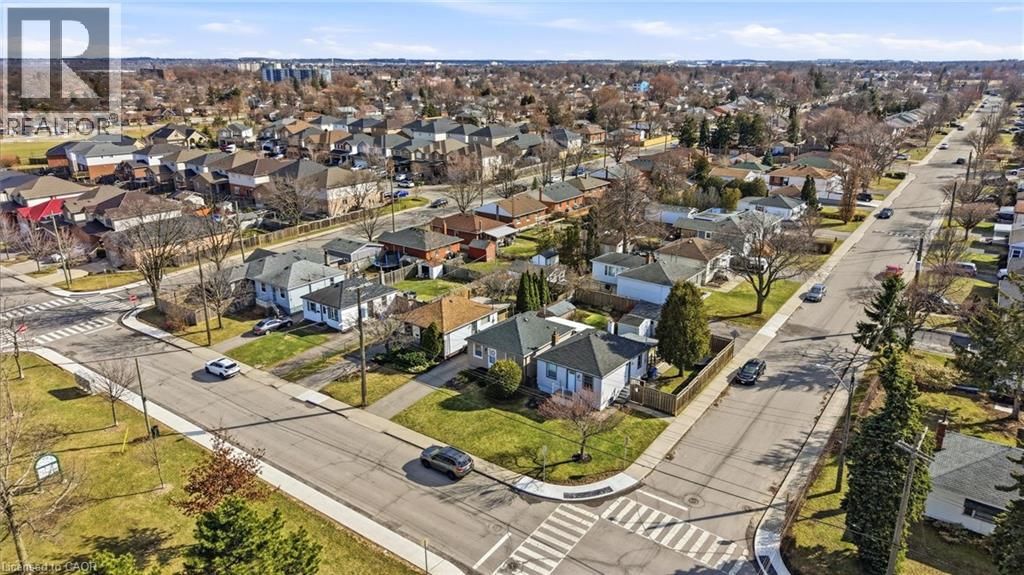 752 NINTH AVENUE Image 31