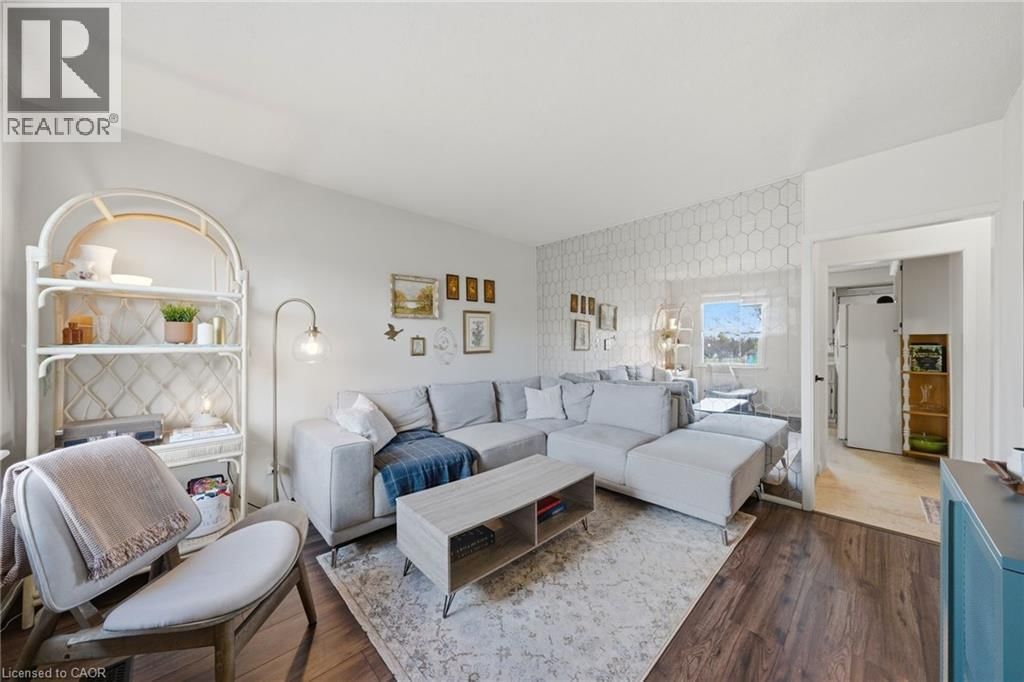 752 NINTH AVENUE Image 9