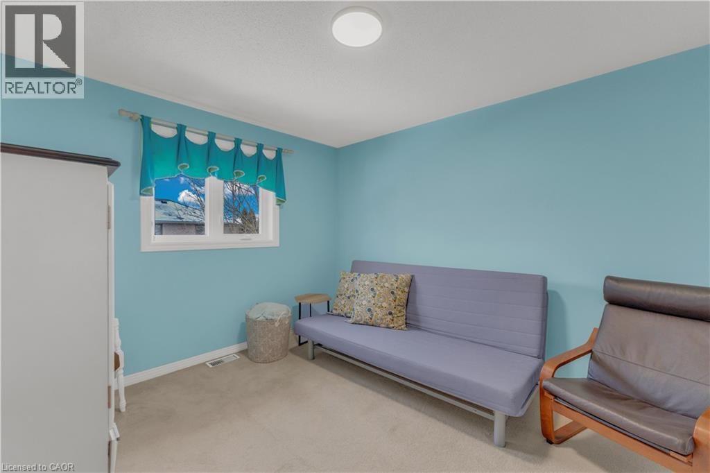 74 LAURENDALE AVENUE Image 34