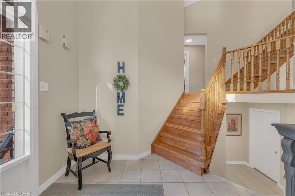 74 LAURENDALE AVENUE Image 9