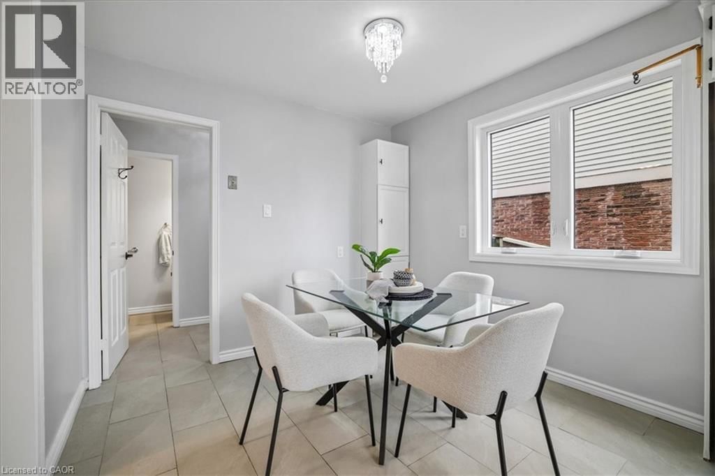 2208 MELISSA CRESCENT Image 15